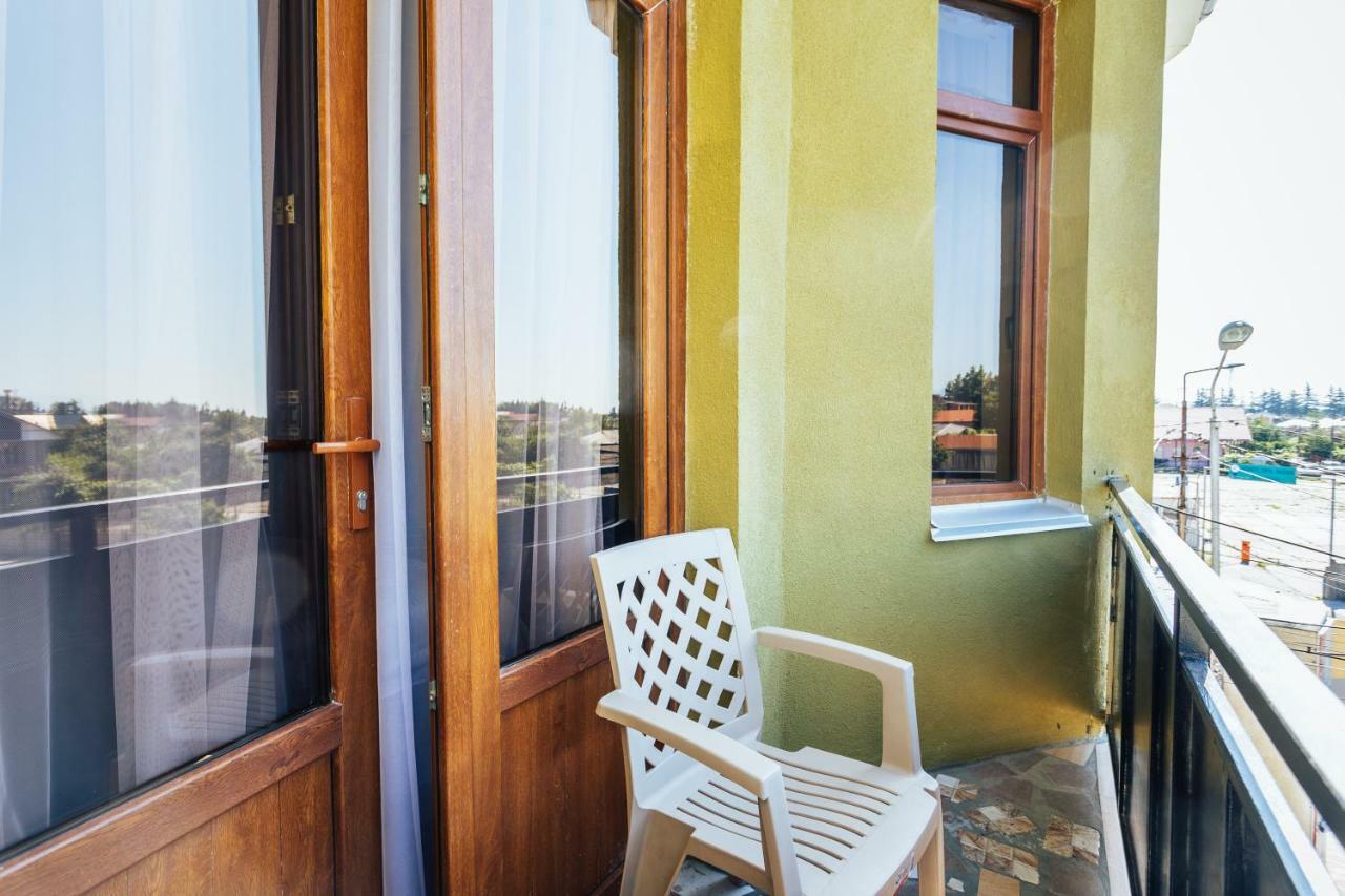 Memory House Hotel Кутаиси Екстериор снимка
