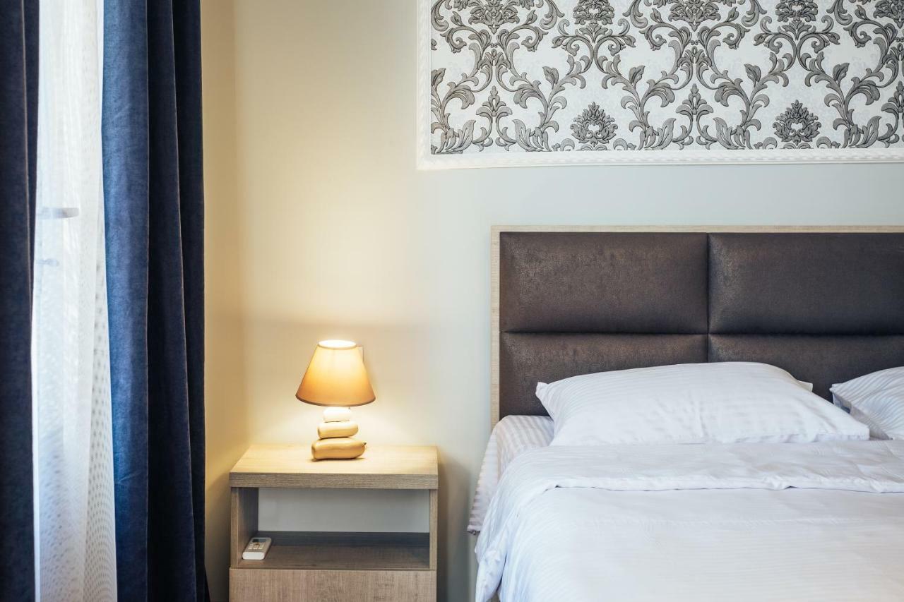 Memory House Hotel Кутаиси Екстериор снимка